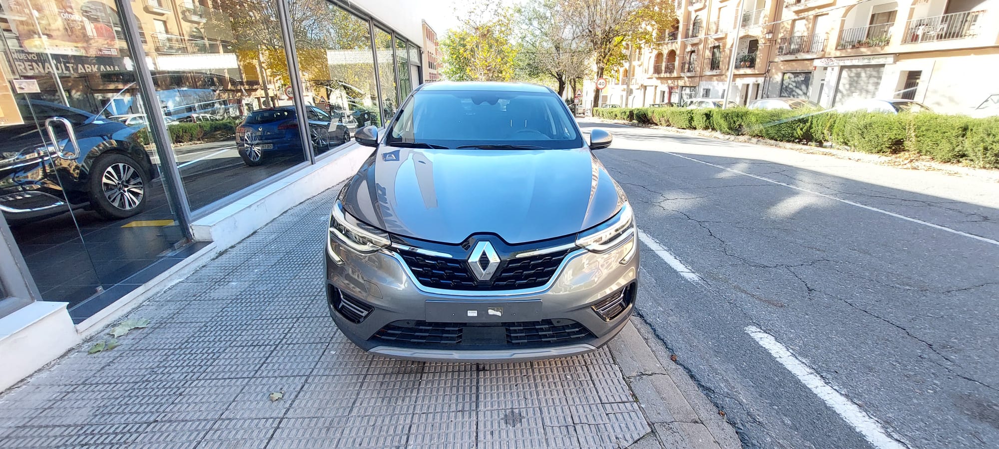 Renault Arkana 140CV MYH foto 4